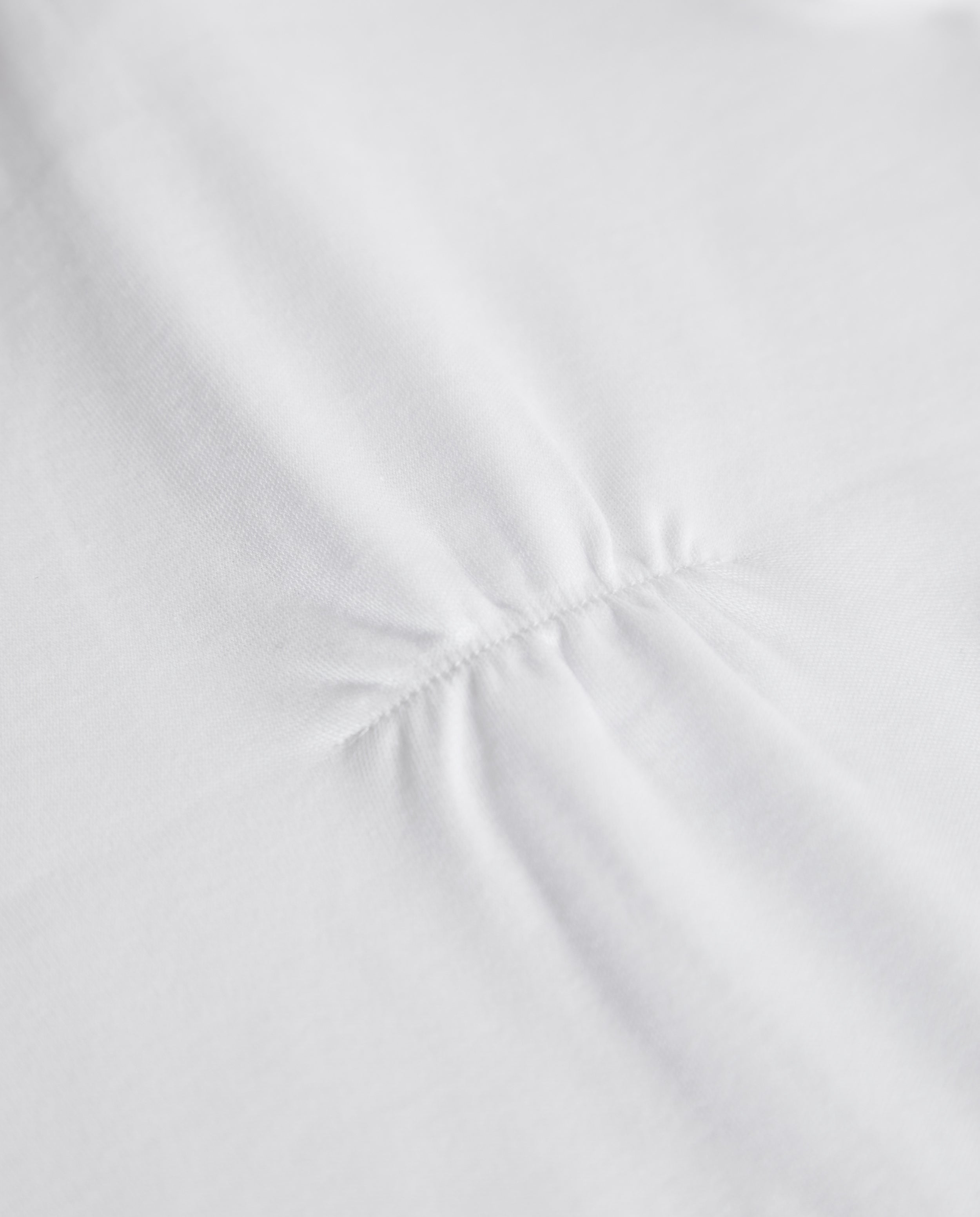 Pyjama bébé à rayures blanches brodées