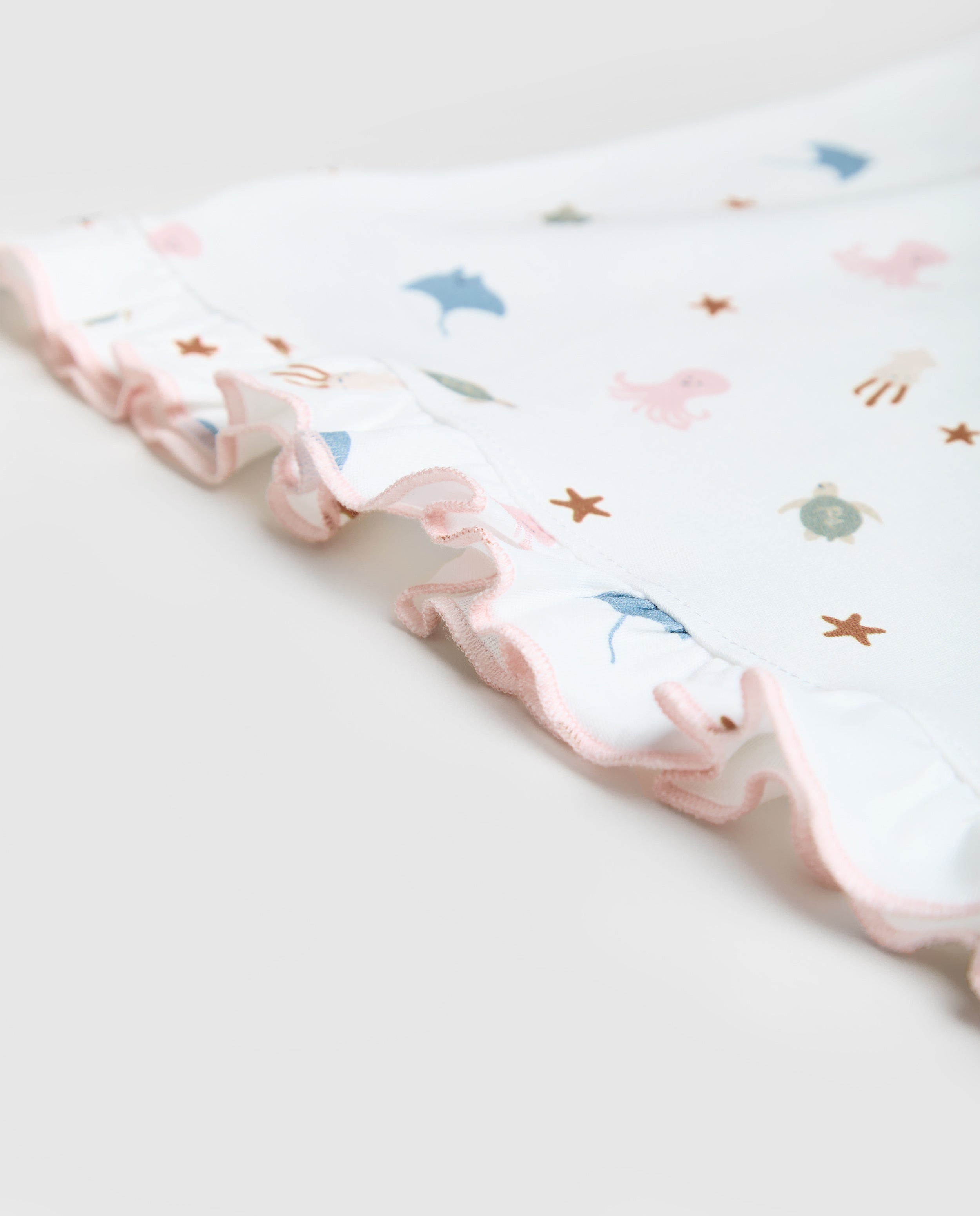 Pyjama court à volants pour enfants