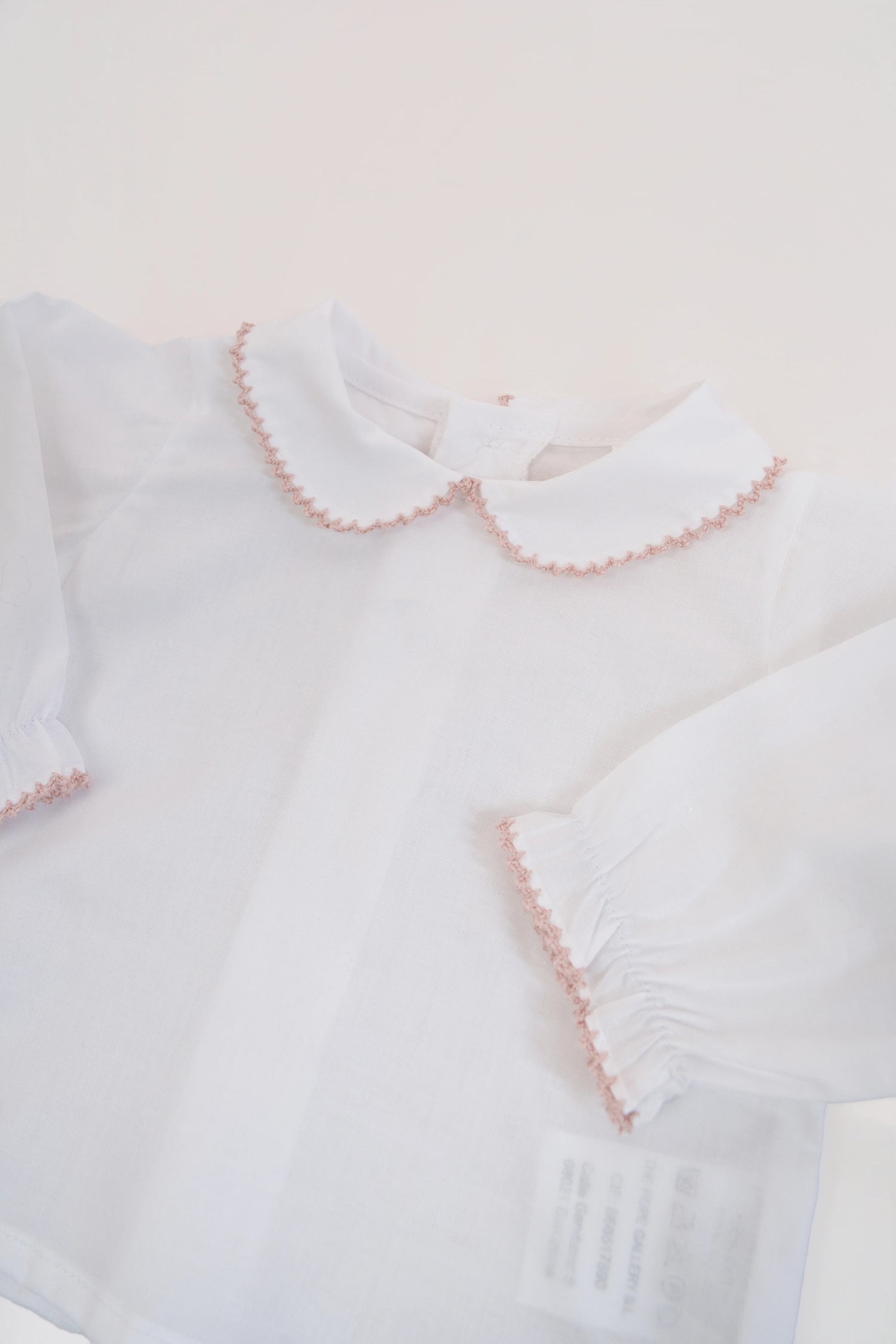 Camisa Batista Picotea Rosa Nude Manga Larga