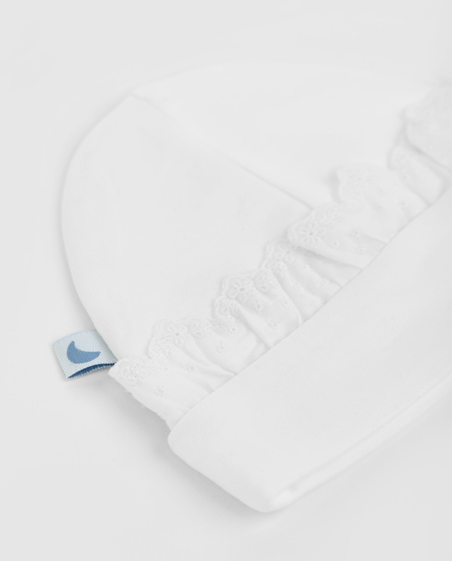 Gorrito Bebé Tira Bordada Blanco